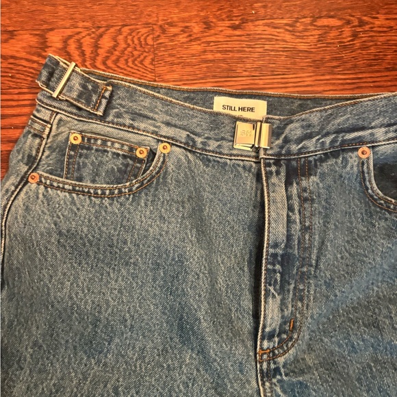 Still Here Buckle Jeans in Classic Blue - Picture 8 of 9